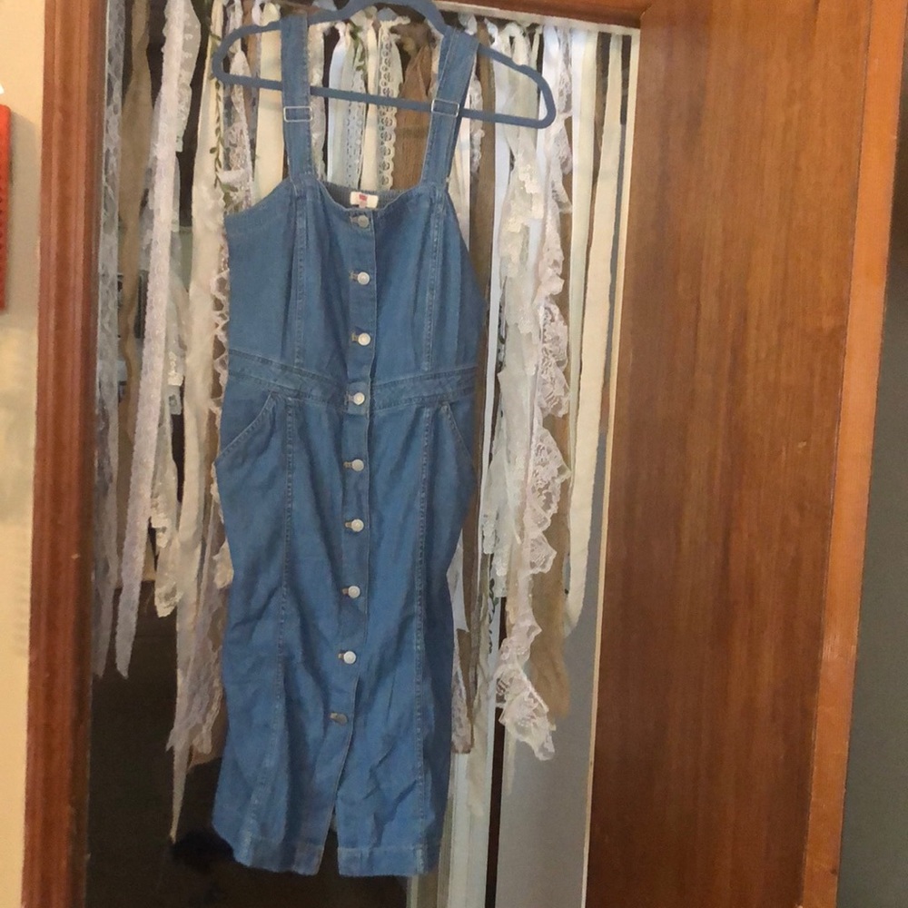 Levi’s Denim Dress—Size Medium
